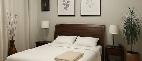 2 chambres, coffres-forts dans les chambres, bureau