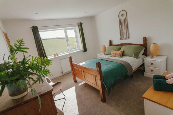 2 Schlafzimmer, Bügeleisen/Bügelbrett, WLAN, Bettwäsche