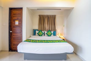 Standard-Doppelzimmer, Stadtblick | Bügeleisen/Bügelbrett