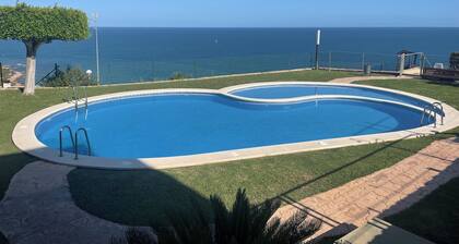 Luxurious duplex penthouse facing the sea