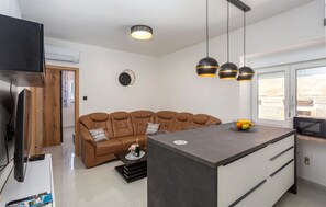 Interior - Gorgeous apartment in Rijeka with WiFi (Rijeka)