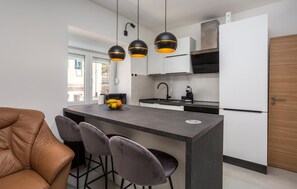 Fridge, microwave, oven, dishwasher