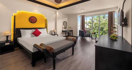 Fusion Point Hotel