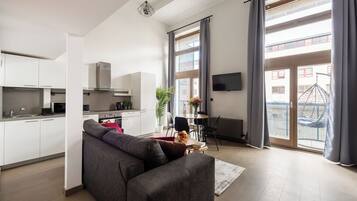 Comfort Apartment, City View | Blackout drapes, soundproofing, iron/ironing board, cribs/infant beds