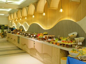 Free daily buffet breakfast - h78 Guraidhoo (Guraidhoo)
