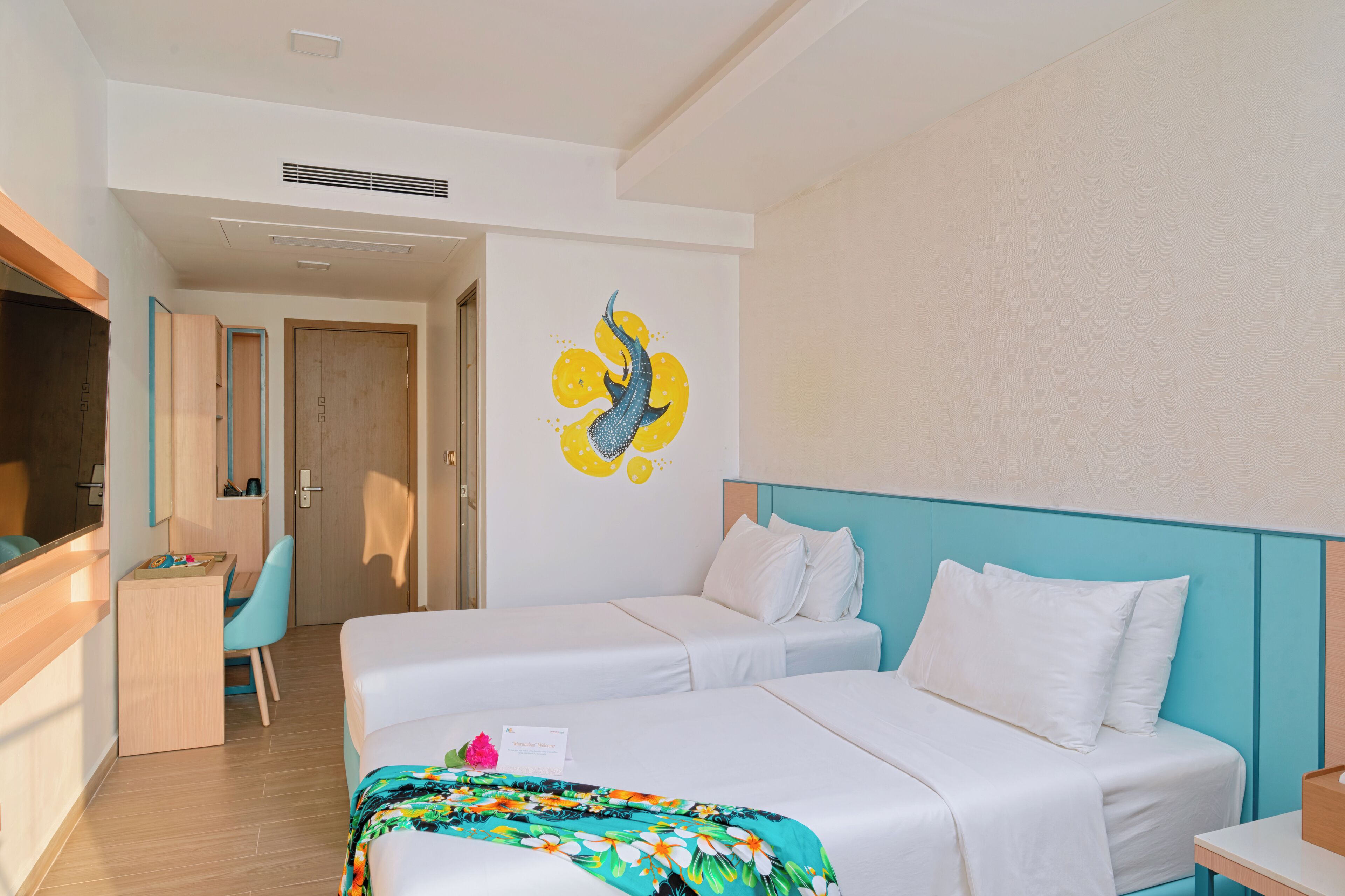 Deluxe-Doppel- oder -Zweibettzimmer, Klimaanlage | Blick vom Balkon