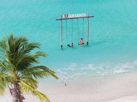 On the beach, white sand, free beach cabanas, sun-loungers. h78 Guraidhoo