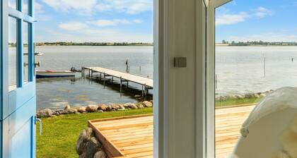 "Jorek" - 10m to the fjord by Interhome