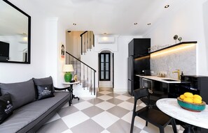 Romantische Villa, 1 King-Bett, Nichtraucher | Eigene Küche