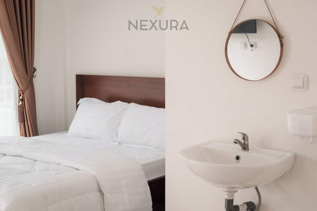 Appartamento Deluxe, vista collina | Una scrivania, postazione laptop, Wi-Fi gratuito