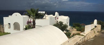 Sea View Villa in Ras Jbal