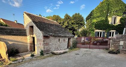 Maison de charme Ă Givry â Fameli & Co
