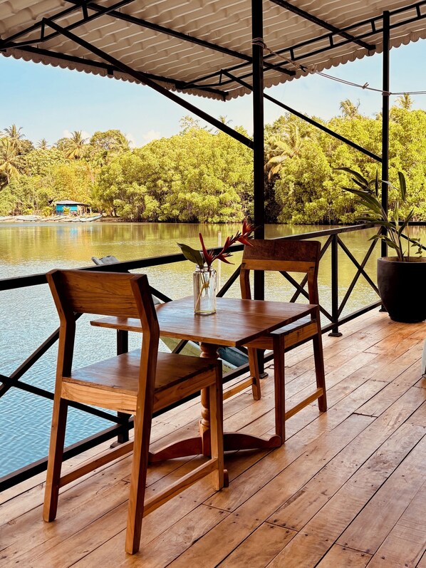 Deluxe Double Room, Lake View | Terrace/patio - Jungle Breeze (Habaraduwa)