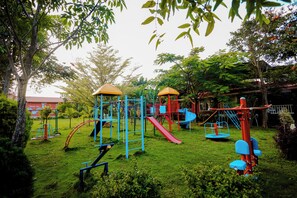 Children’s activities - Golden Hill Resort (Tarikere)