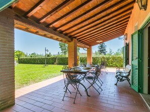 Outdoor dining - Vacation home Rosa by Interhome (Cecina)