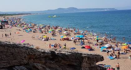 Beautiful apartment with spectacular views, pool and close to the beach!