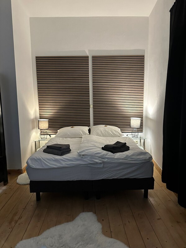 3 bedrooms, WiFi, bed sheets