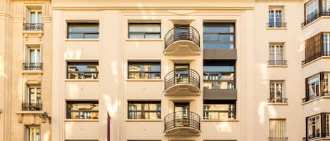 Apartment, City View | Front of property
