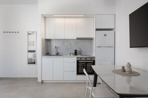 Suite superior, vista al mar | Insonorización, tabla de planchar con plancha y wifi gratis 