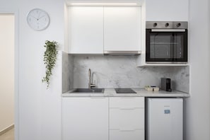 Suite estándar | Cocineta privada | Refrigerador con congelador, microondas y cafetera de espresso