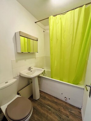 Towels, soap, toilet paper