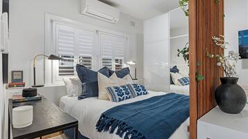 1 slaapkamer, een bureau, een strijkplank/strijkijzer, gratis wifi