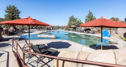 Elegant Cabin Retreat at Brasada Ranch | Golf Views, Private Decks & Resort Perks