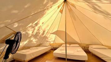 Grand Tent | Free WiFi