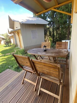 Family Bungalow, Courtyard View | Teres/patio