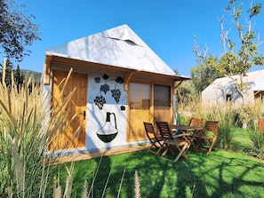 Superior Bungalow, Garden View