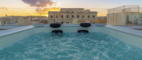 Bañera de hidromasaje