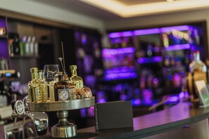 Bar (on property) - Klein Fein Hotel Anderlahn (Parcines)