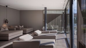 Sauna, steam room, body treatments, facials, 2 treatment rooms - Klein Fein Hotel Anderlahn (Parcines)