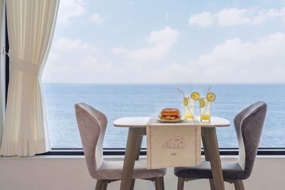 Basic-Zimmer, 1 Schlafzimmer (Room 203 (Full Ocean View / Spa))
