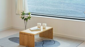 Basic Room, 1 Bedroom (Room 302 (Full Ocean View / Spa)) | 1 bedroom, free WiFi
