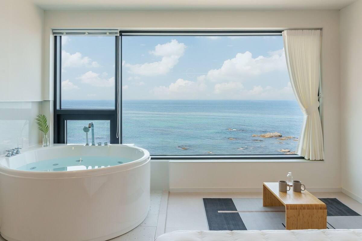 Basic-Zimmer, 1 Schlafzimmer (Room 401 (Full Ocean View / Spa))