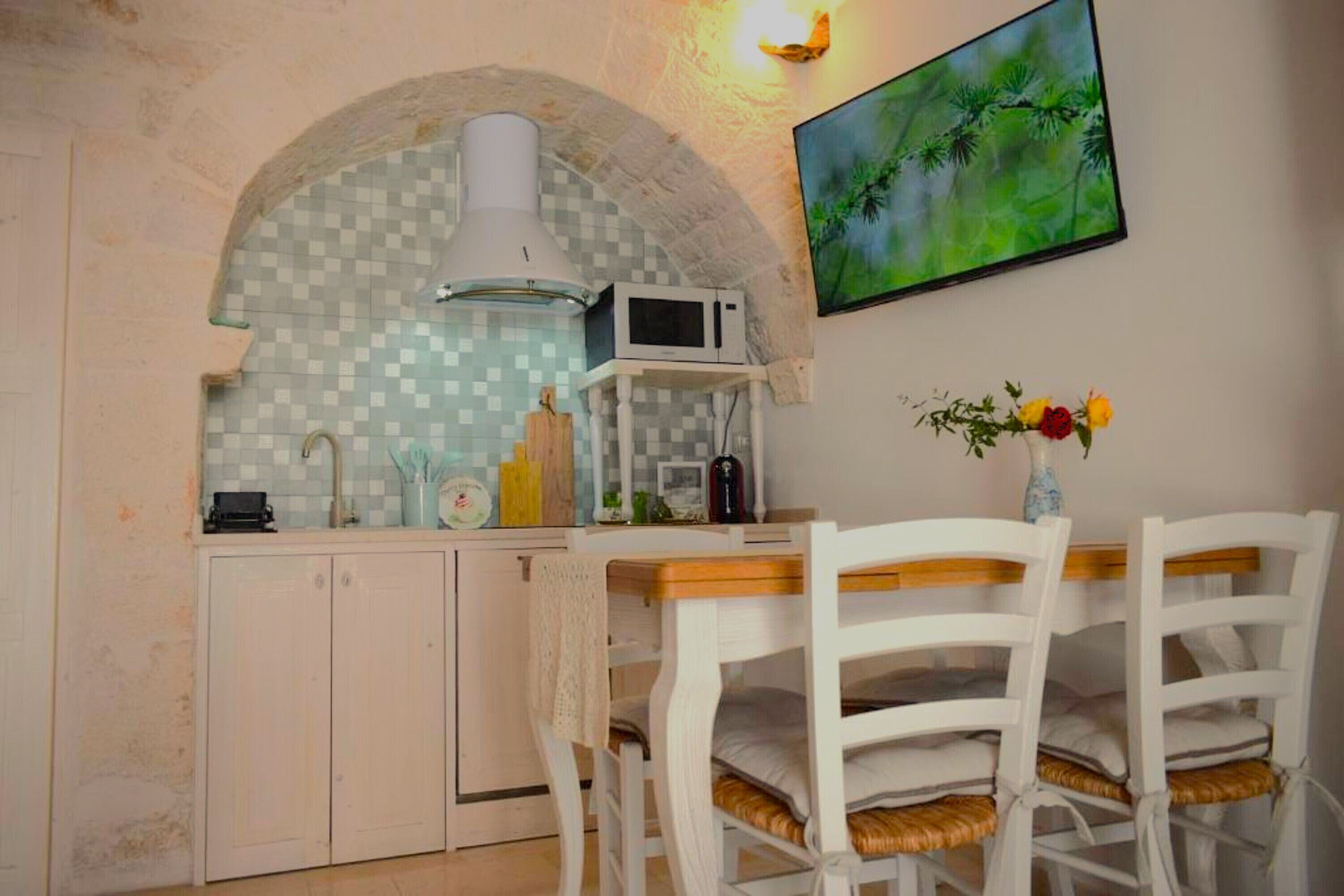 Superior-Maisonette | Eigene Küche | Kühlschrank, Mikrowelle, Herdplatte, Geschirrspüler