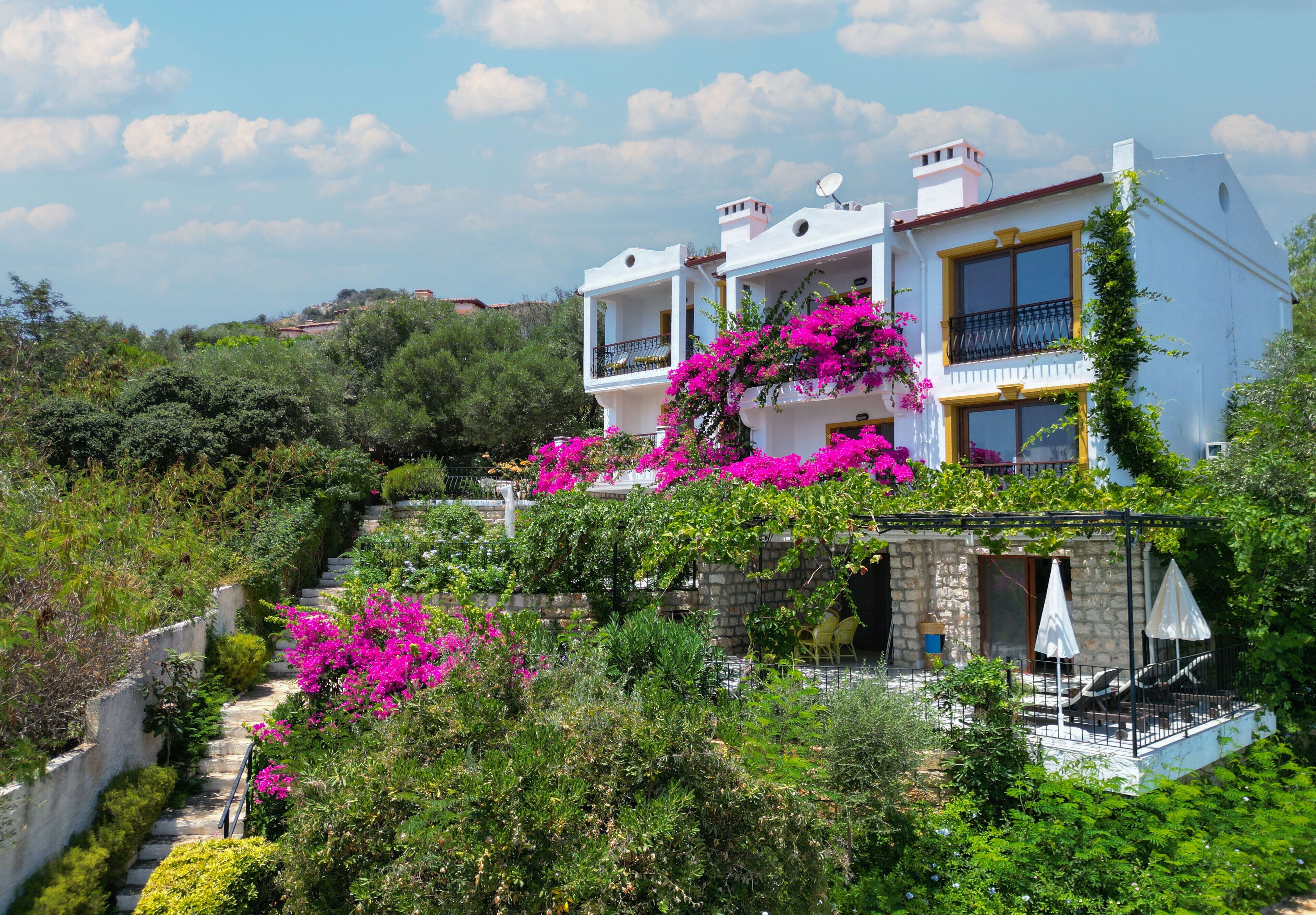 Villa, Balkon, Meerblick | Bügeleisen/Bügelbrett, kostenloses WLAN
