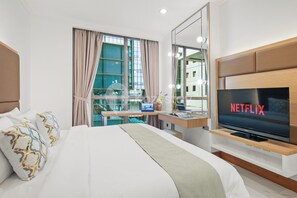 Iron/ironing board, free WiFi - Ashton by Kozystay - SCBD (Jakarta)