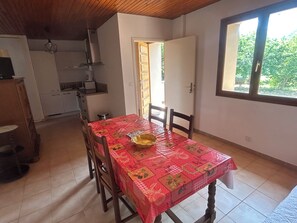 Dining - T3 100m from the beach, quiet, Saint-Florent (Saint-Florent)