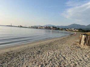 Beach nearby - T3 100m from the beach, quiet, air-conditioned, Internet, Saint-Florent (Saint-Florent)