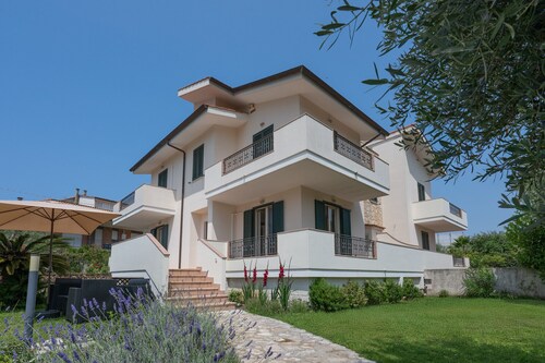 Villa Minerva Sperlongaresort