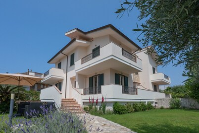 Villa Minerva Sperlongaresort