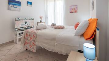 3 camere, ferro/asse da stiro, Wi-Fi gratuito, lenzuola