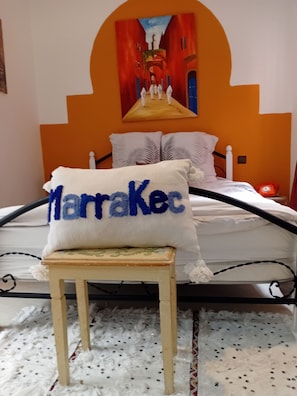 4 bedrooms, iron/ironing board, WiFi, bed sheets - Riad le shams (Marrakech)