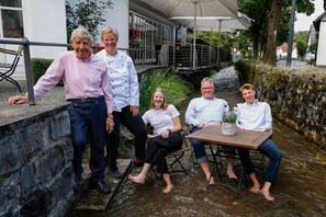 Outdoor dining - Landgasthof Kleiner  (Sundern (Sauerland))