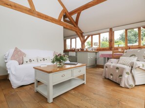 1 غرفة نوم وبديكورات فريدة لكل غرفة وطراز فريد لكل وحدة وواي فاي مجانًا