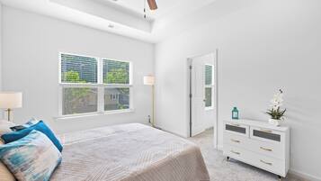 3 bedrooms, iron/ironing board, free WiFi, bed sheets