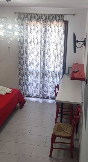 4 dormitoris, wifi i roba de llit 