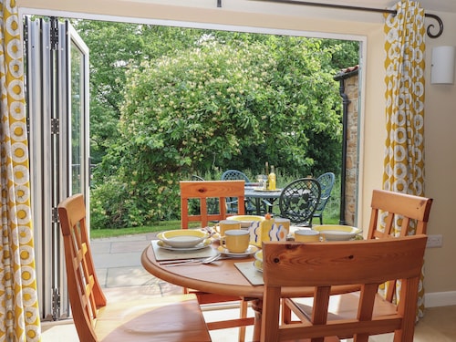 Apple Tree Cottage
